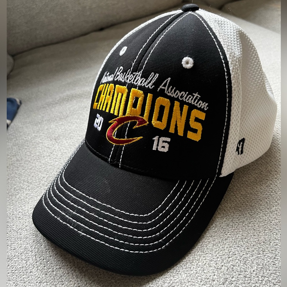 Cleveland Cavaliers Hat - 2016 Champions